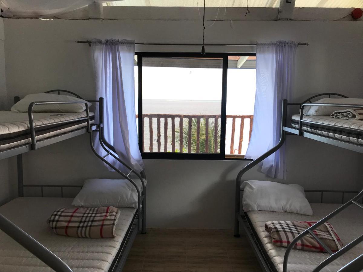 Hostel Lions Mambajao Exteriör bild