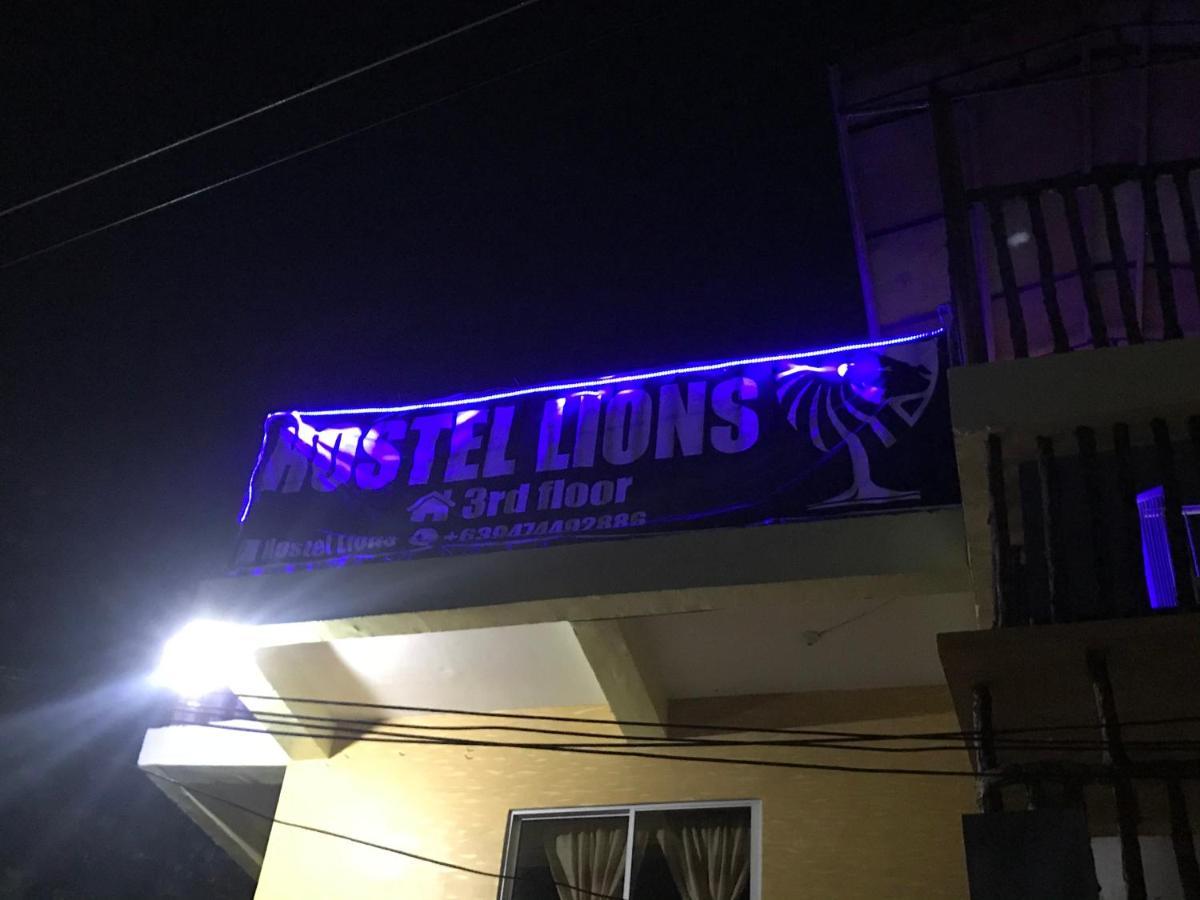 Hostel Lions Mambajao Exteriör bild
